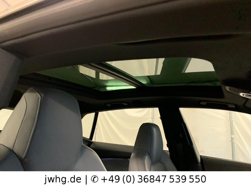 Audi Q8 2022