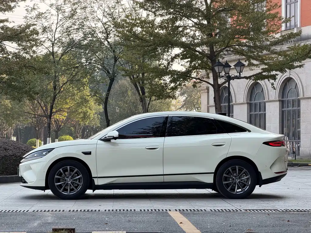 BYD Qin 2025