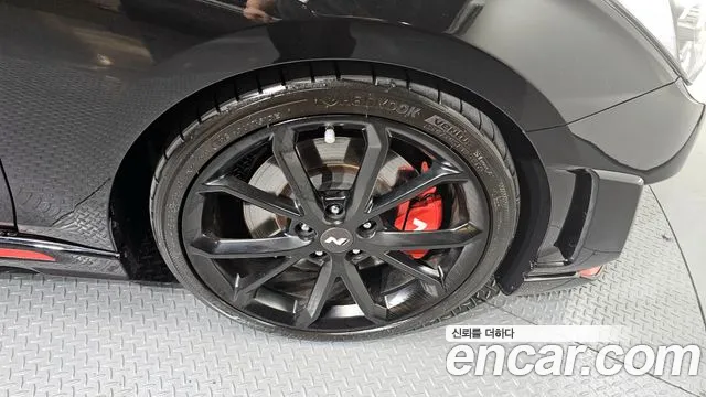 Hyundai Veloster 2021