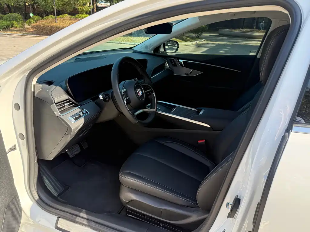 Buick LaCrosse 2025
