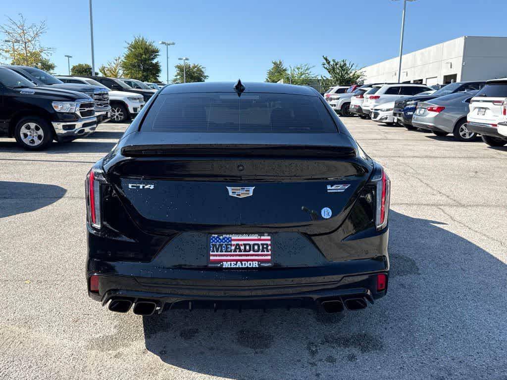 Cadillac CT4-V 2023