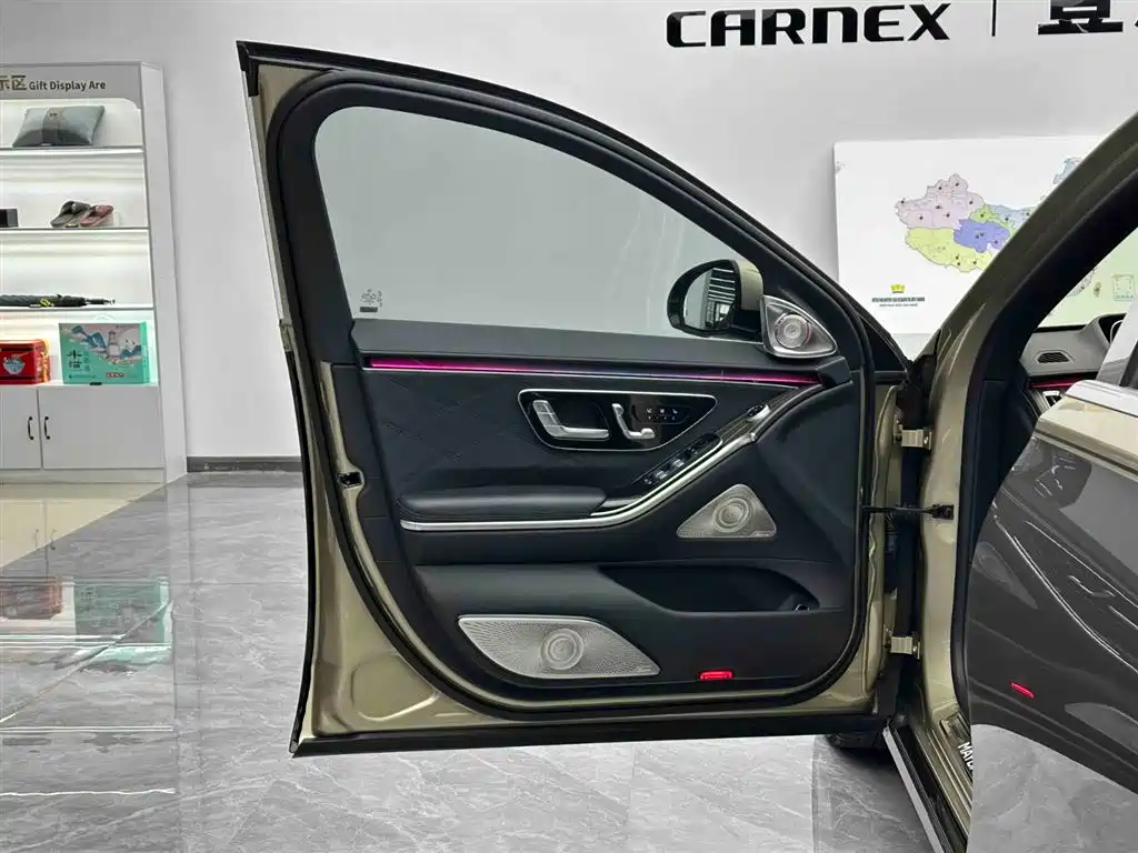 Mercedes-Benz Maybach S-Класс 2022