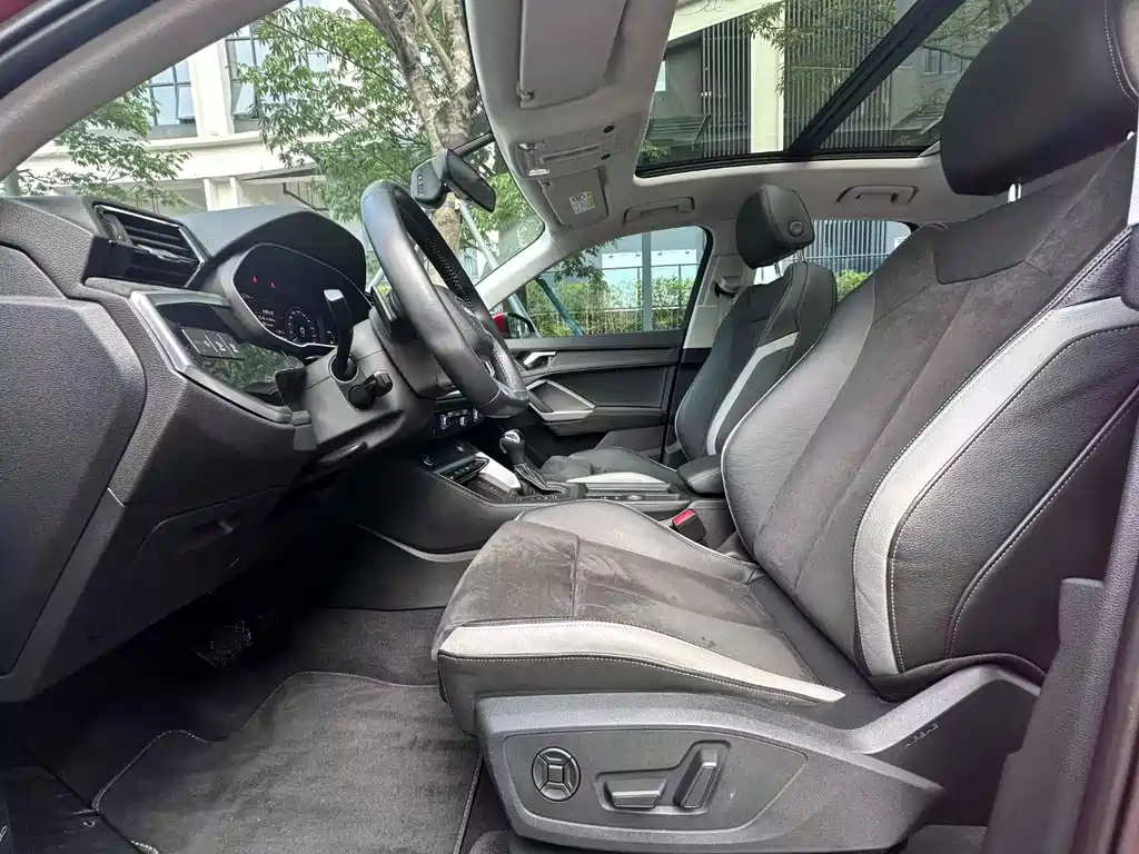 Audi Q3 2021