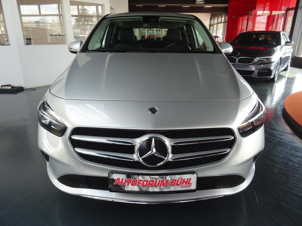 Mercedes-Benz B 200 2021