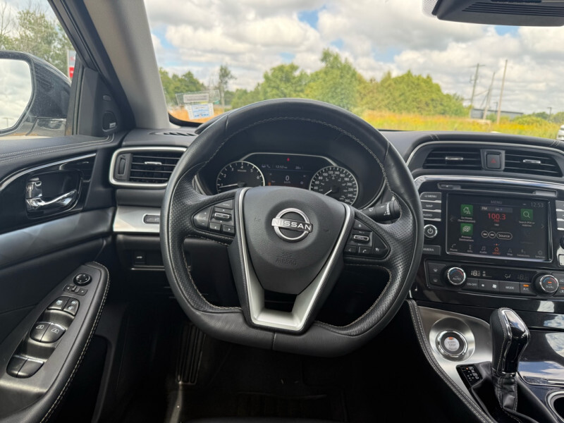 Nissan Maxima 2023