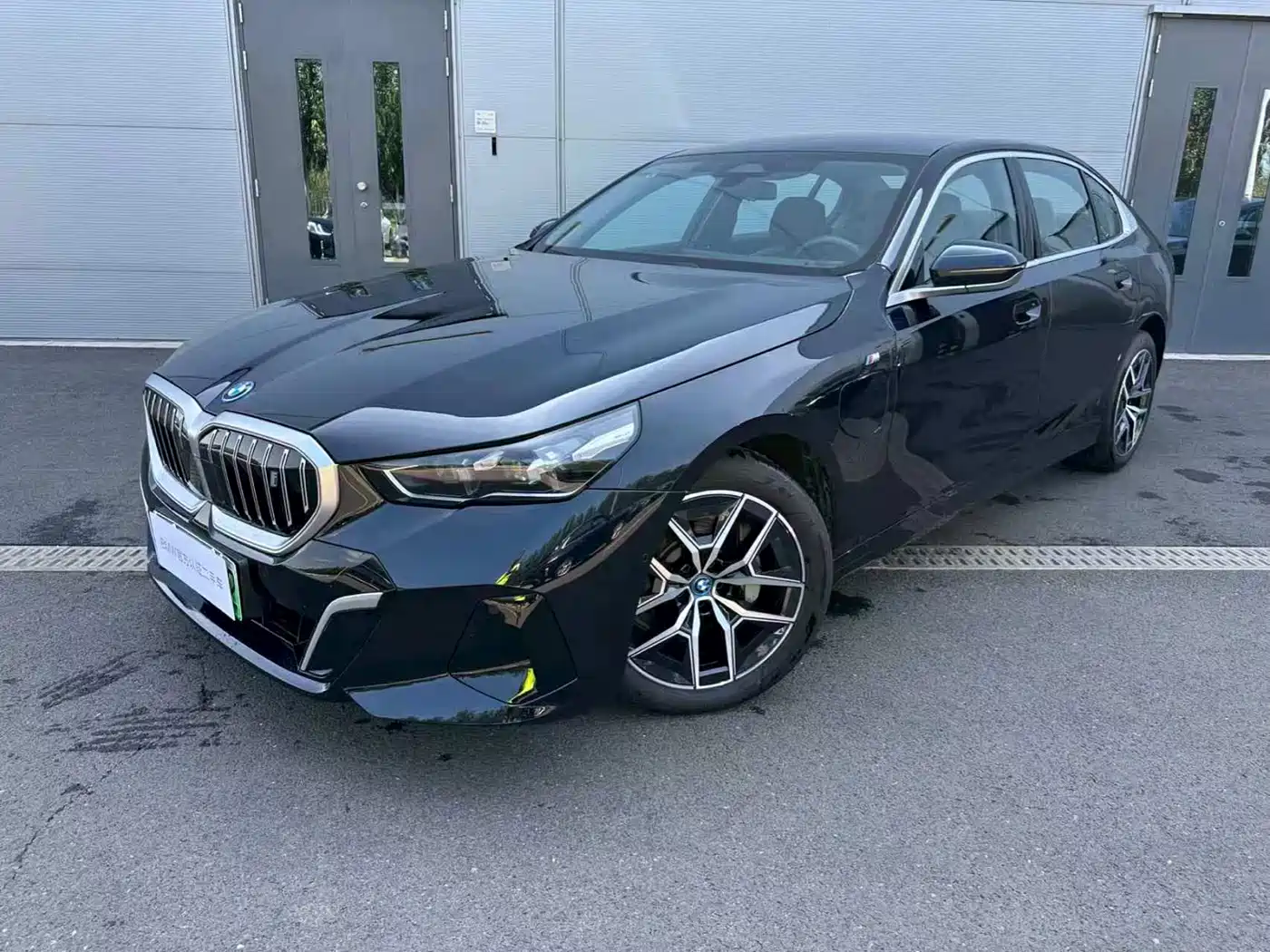 BMW i5 2025