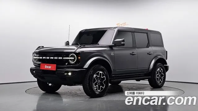 Ford Bronco 2024