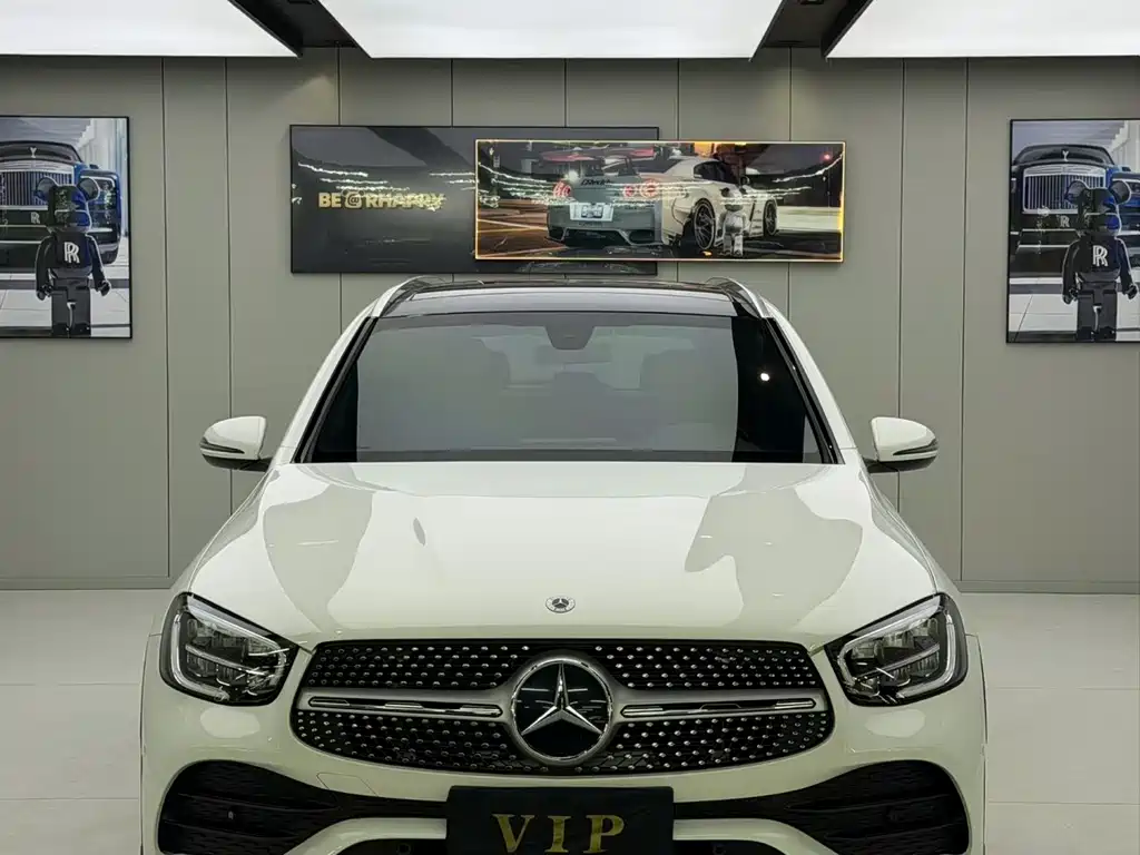Mercedes-Benz GLC 2023