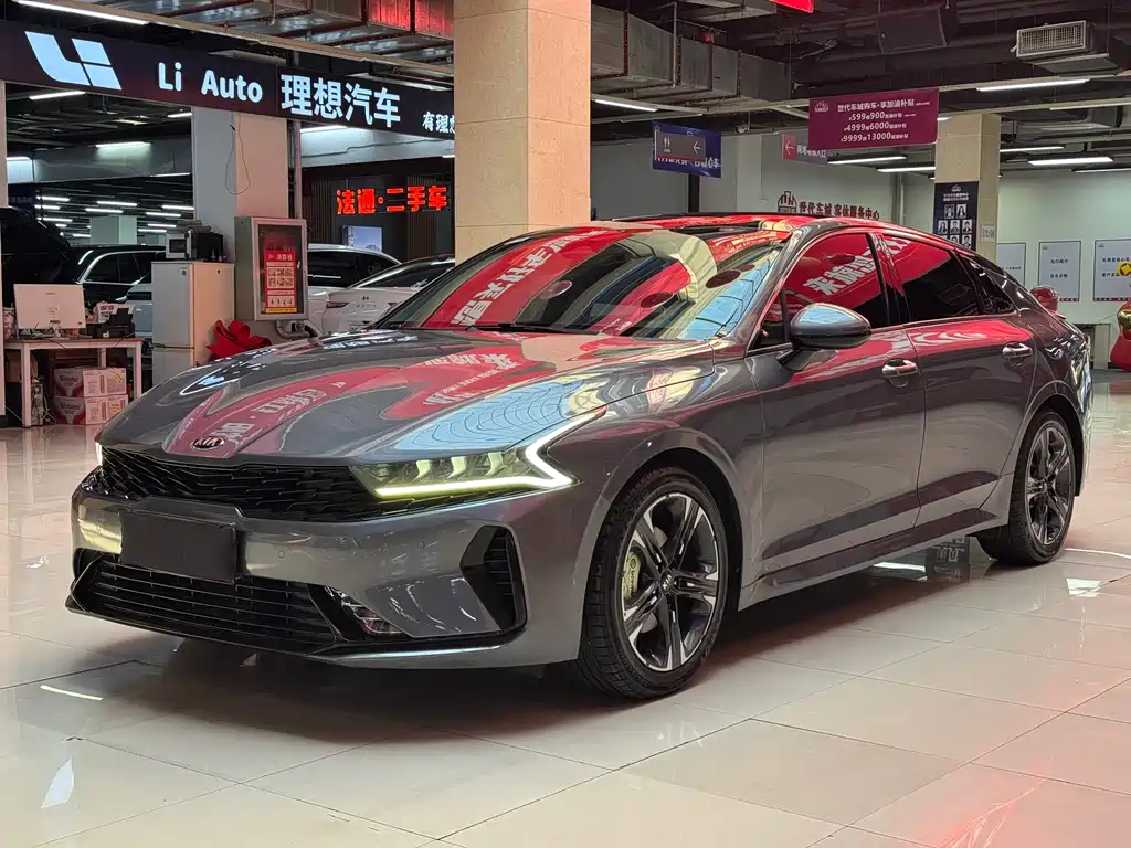 Kia K5 2021