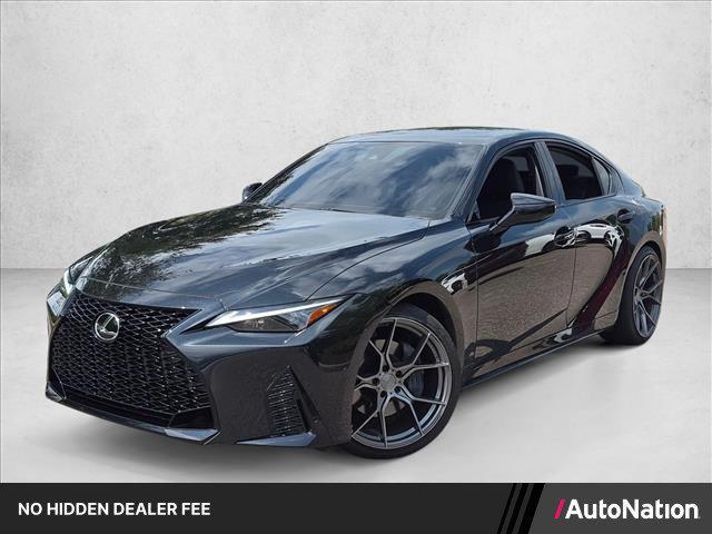 Lexus IS 2025