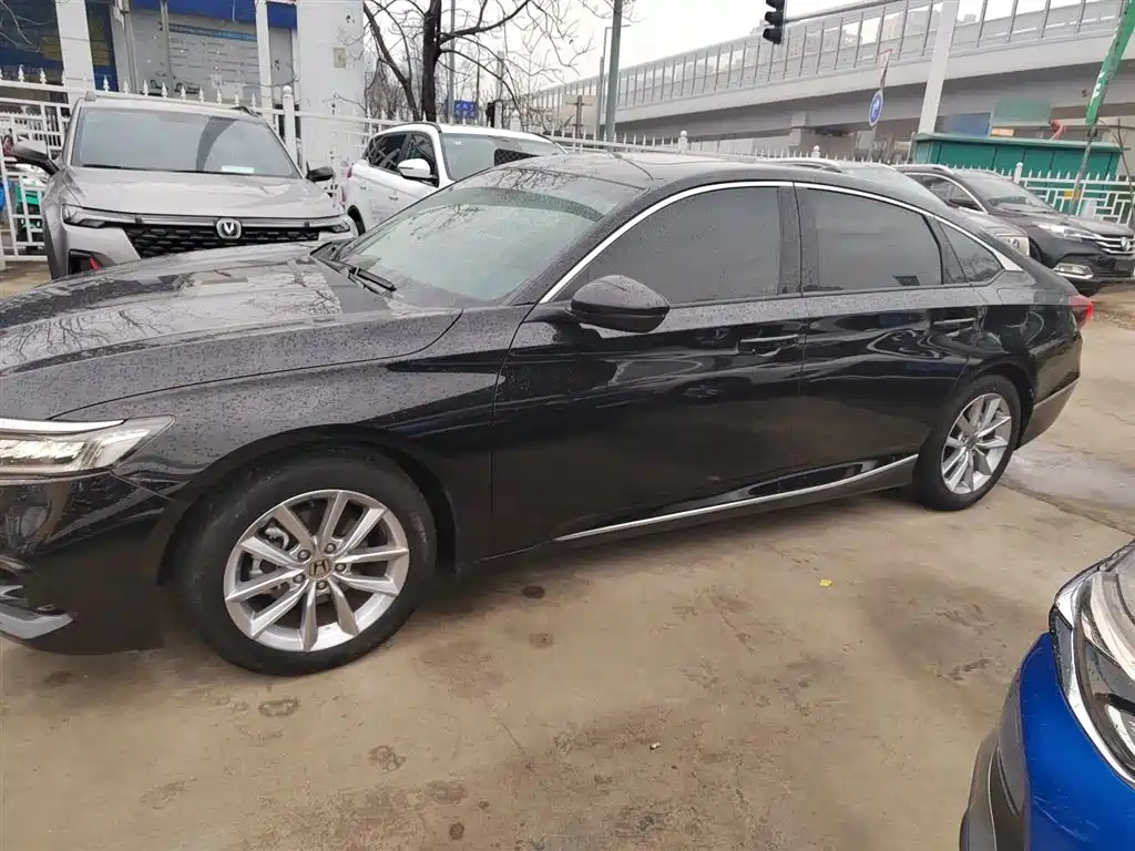 Honda Accord 2022