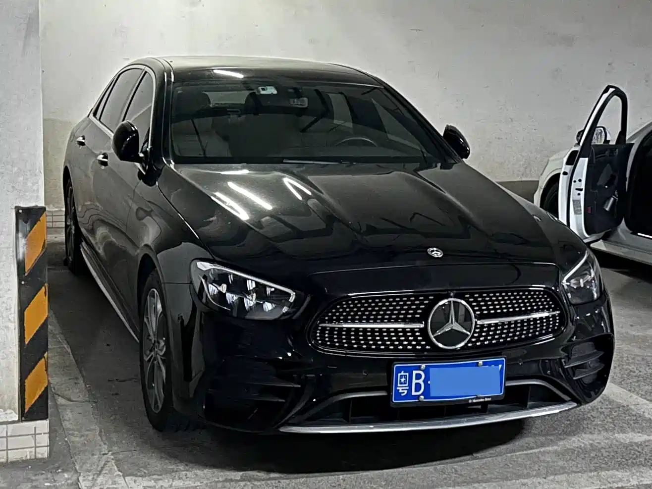 Mercedes-Benz E-Класс 2022