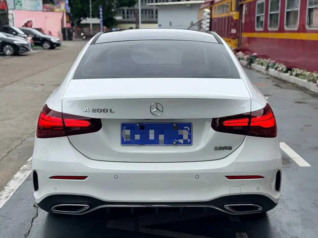 Mercedes-Benz A-Класс 2024