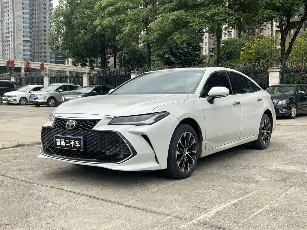 Toyota Avalon 2022