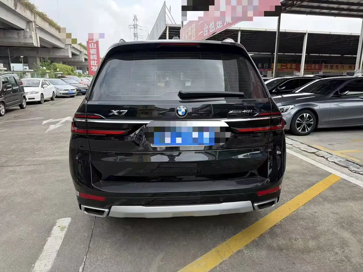 BMW X7 2023