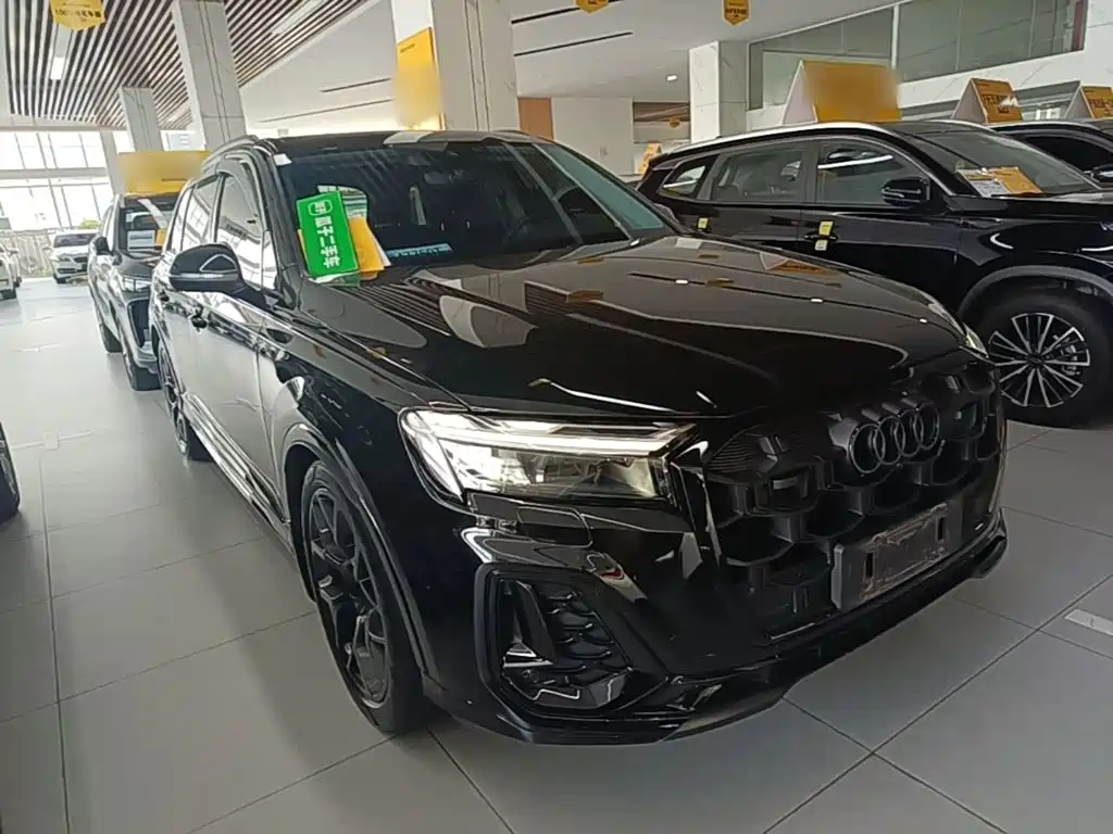 Audi Q7 2024