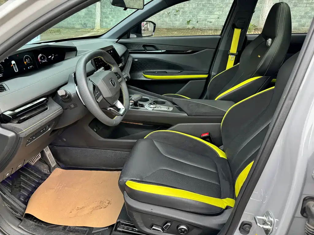 Changan UNI-V 2023