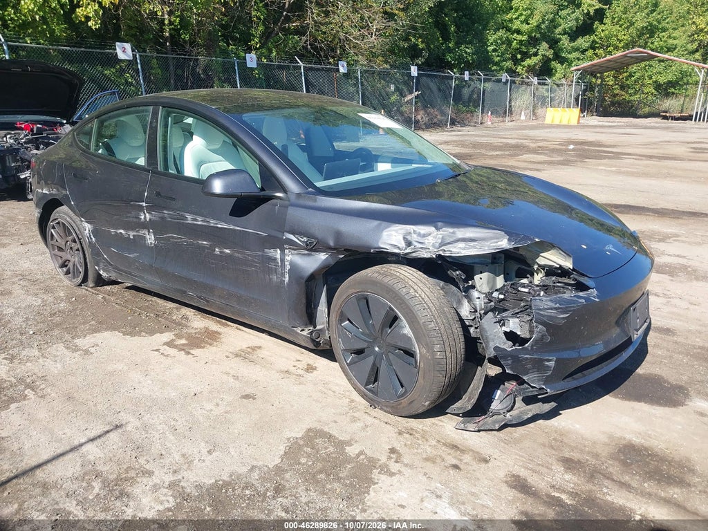 Tesla Model 3 2025