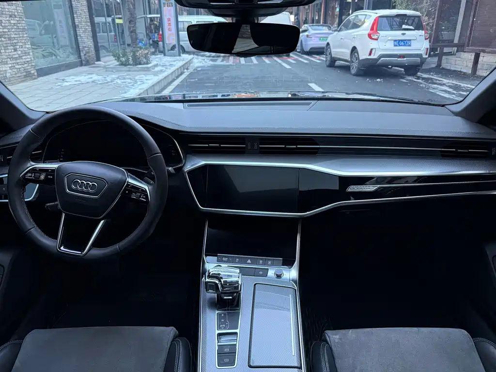 Audi A6 2021