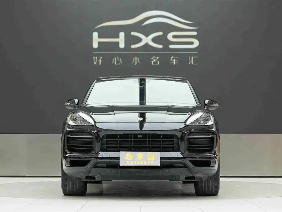 Porsche Cayenne 2022