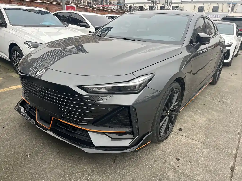 Changan UNI-V 2022