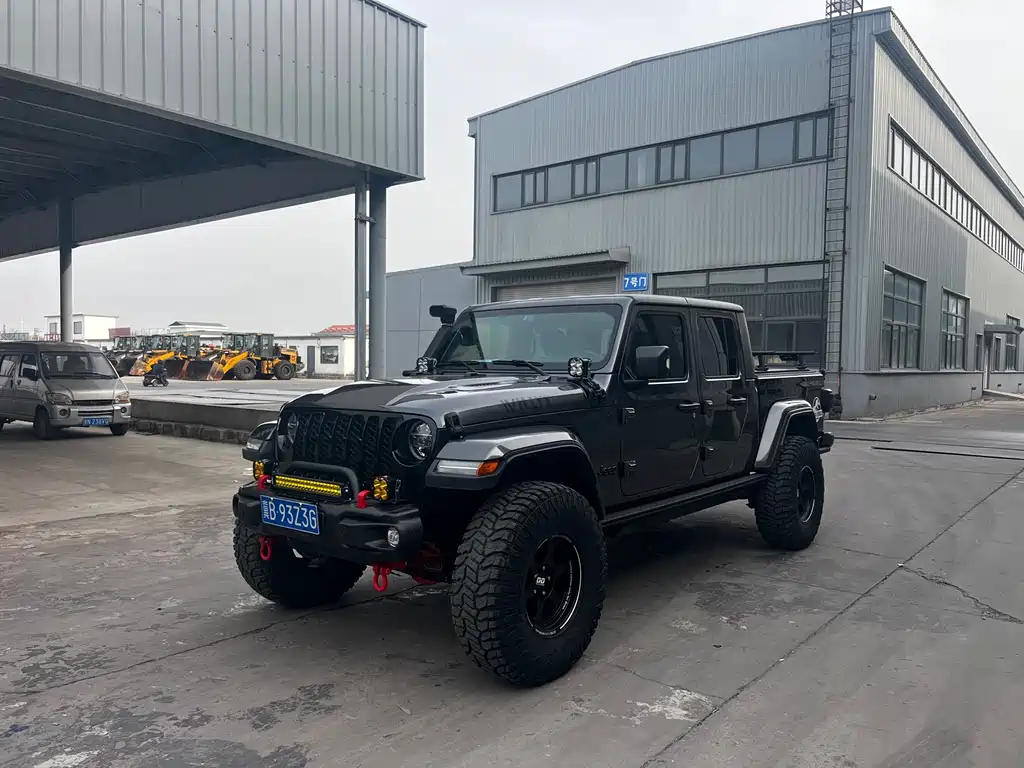 Jeep Gladiator 2023