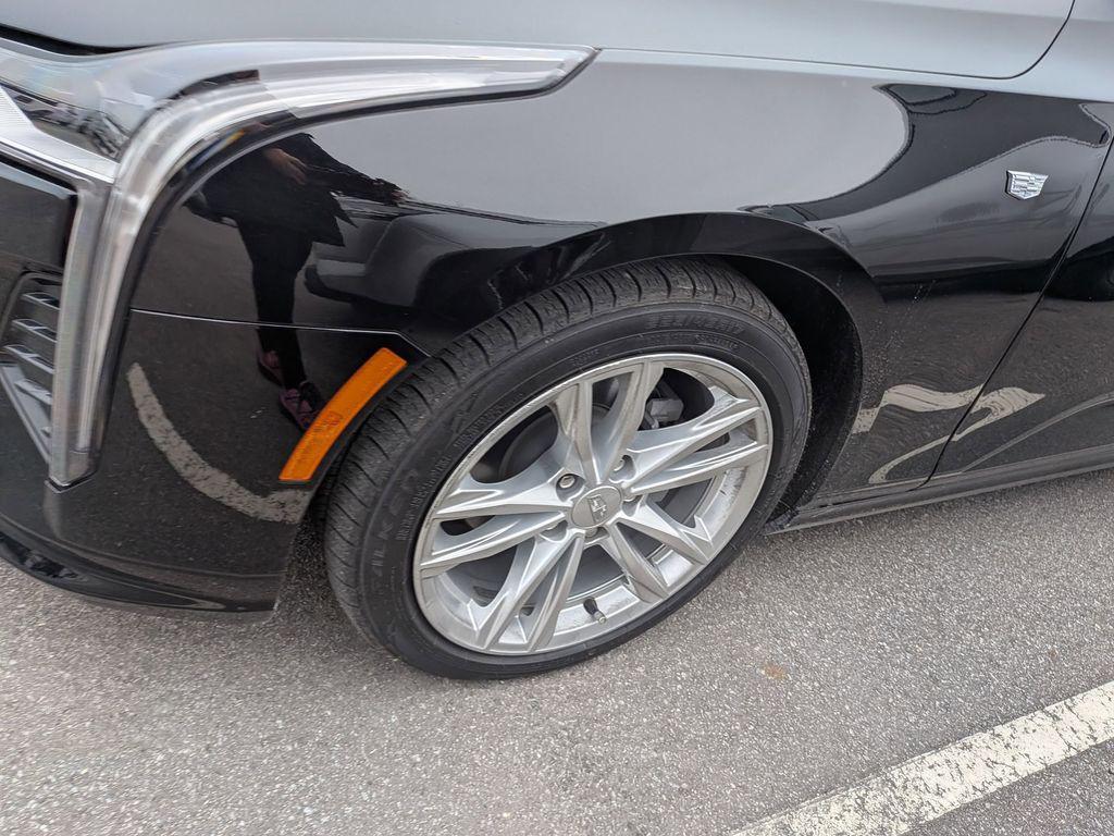 Cadillac CT4 2021
