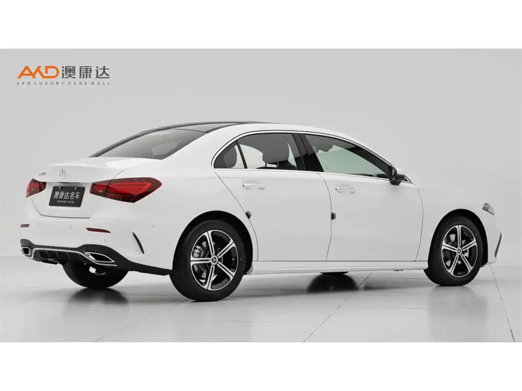 Mercedes-Benz A-Класс 2024