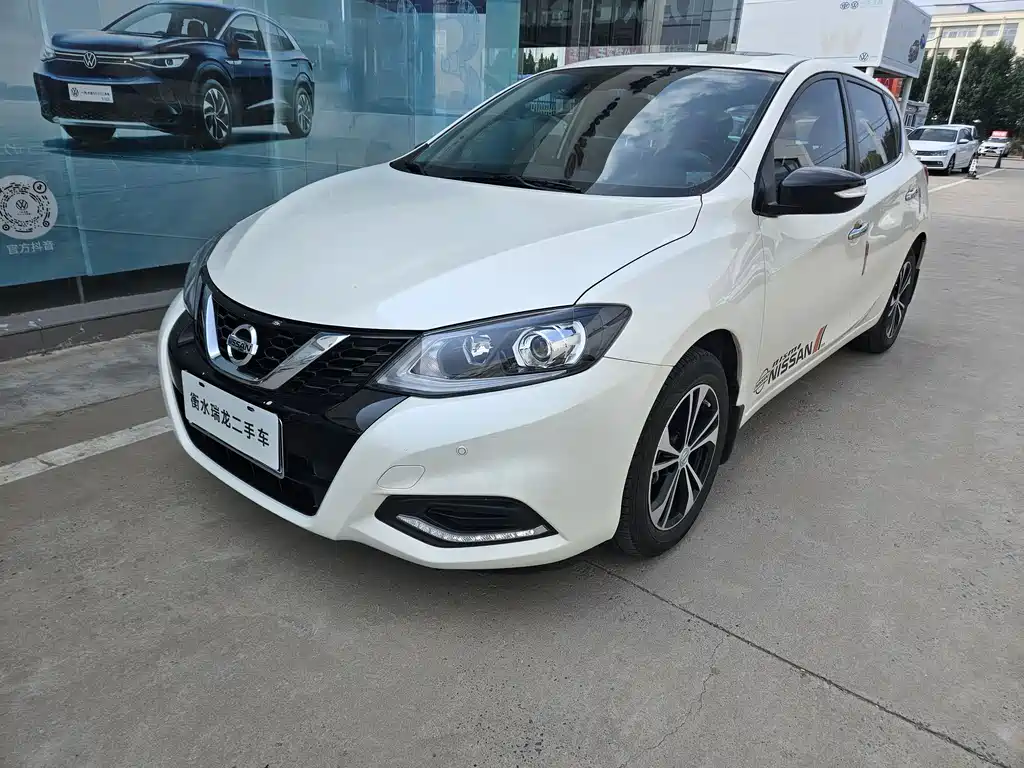 Nissan Tiida 2023