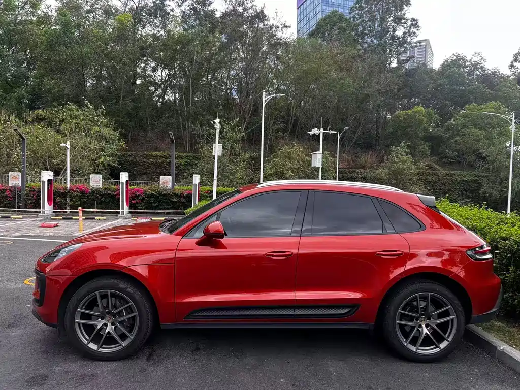 Porsche Macan 2023
