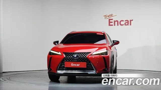 Lexus UX 2022