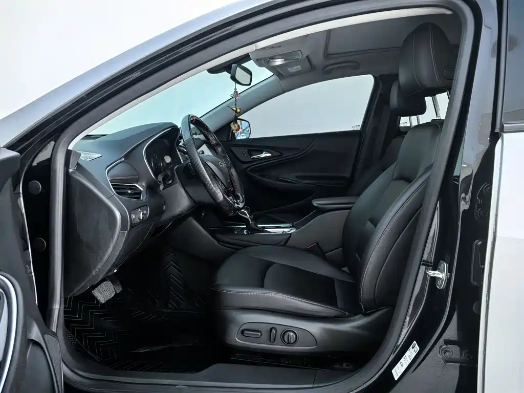Chevrolet Malibu 2021