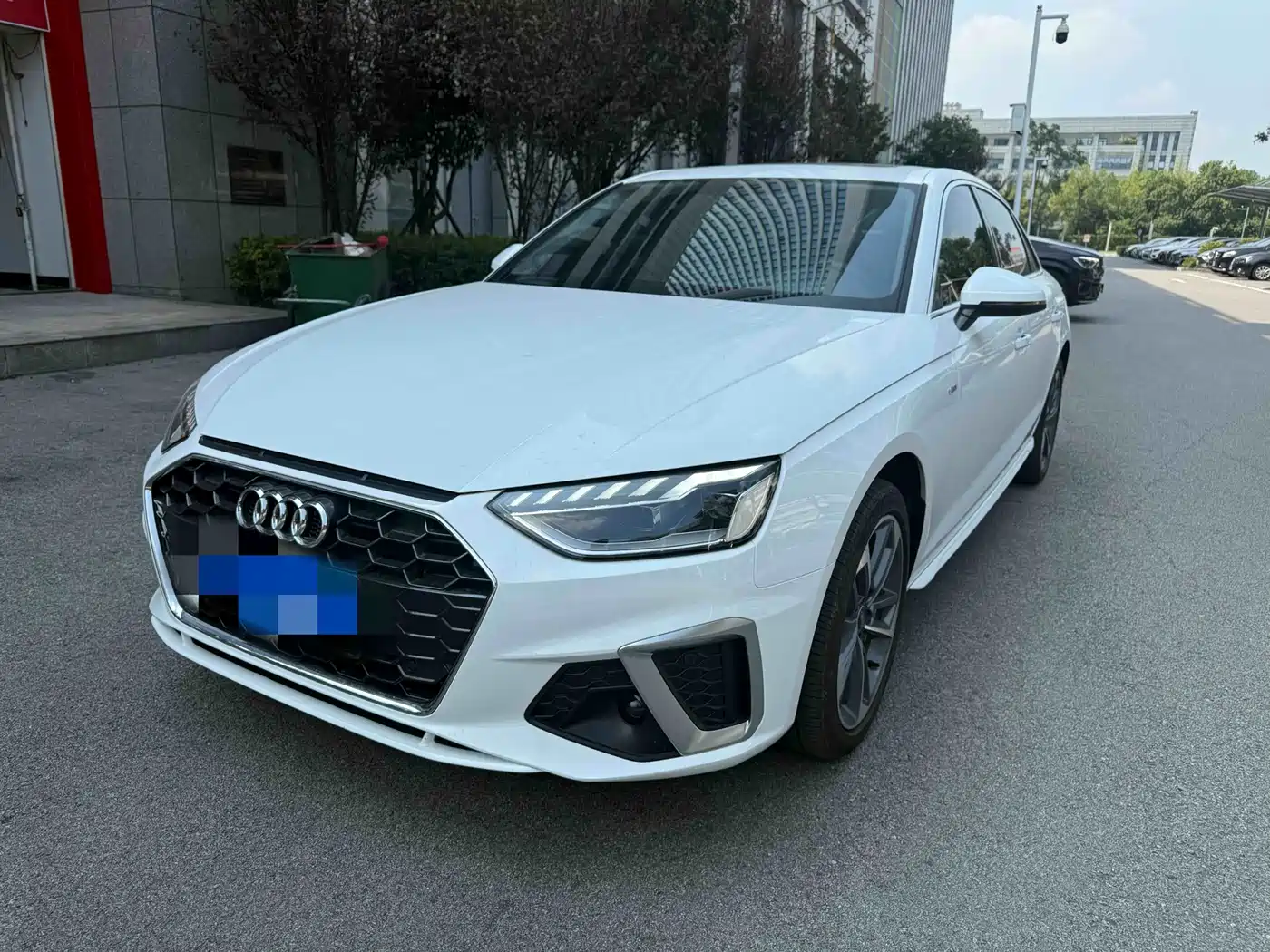 Audi A4 2025