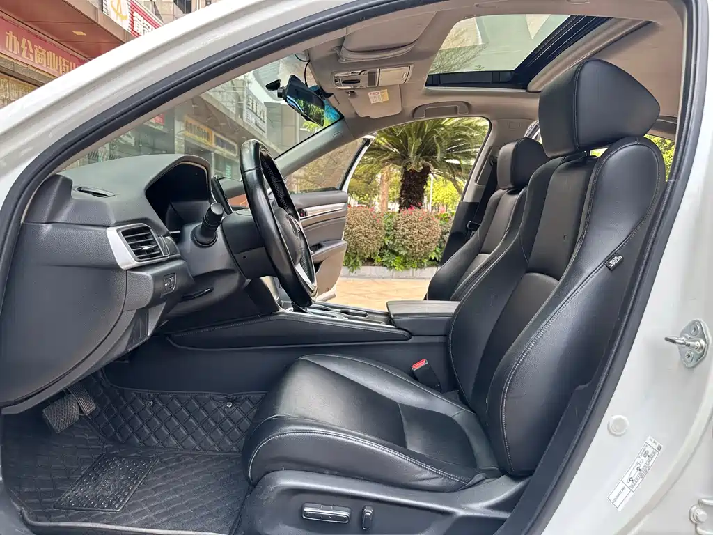 Honda Accord 2022