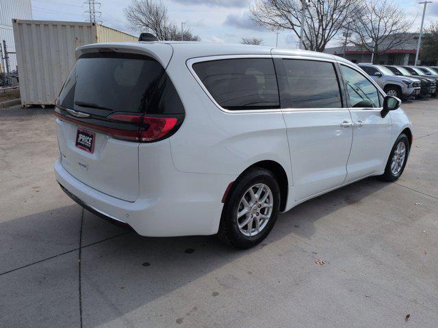 Chrysler Pacifica 2023