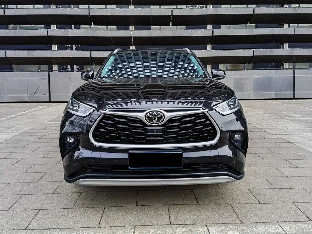 Toyota Highlander 2023