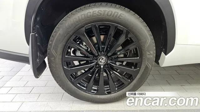 Toyota Highlander 2023