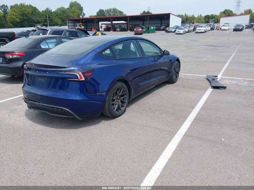 Tesla Model 3 2024