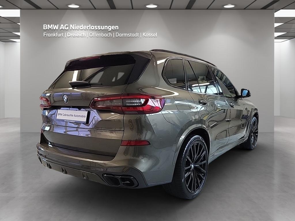 BMW X5 M50 2023