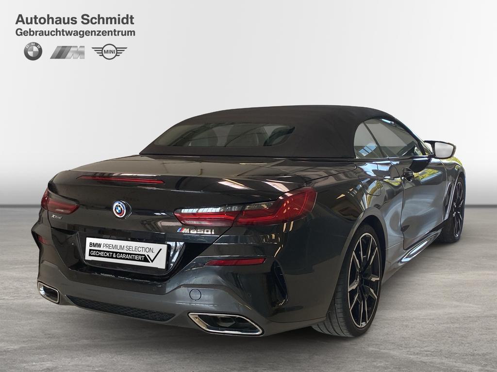 BMW M850 2022