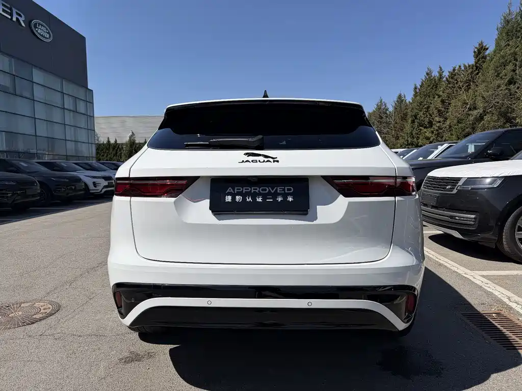 Jaguar F-Pace 2023