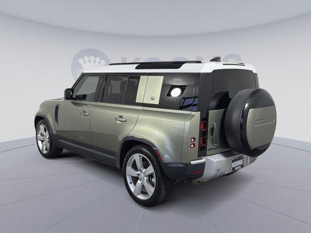 Land Rover Defender 2023
