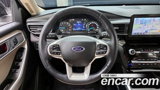 Ford Explorer 2021