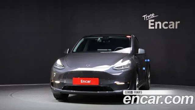 Tesla Model Y 2021
