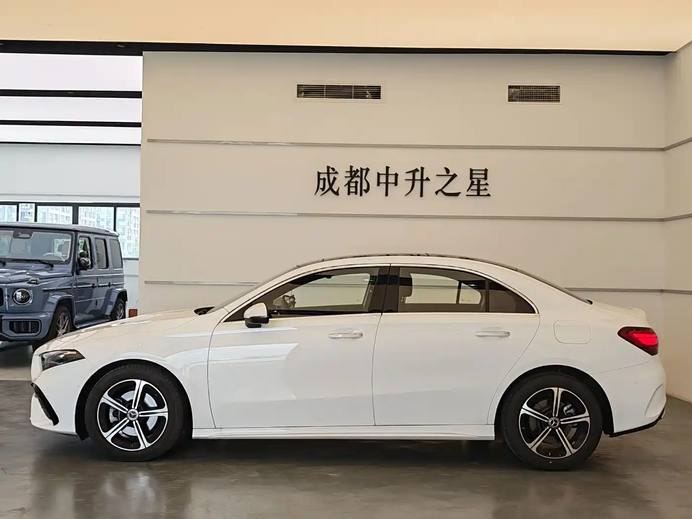 Mercedes-Benz A-Класс 2023