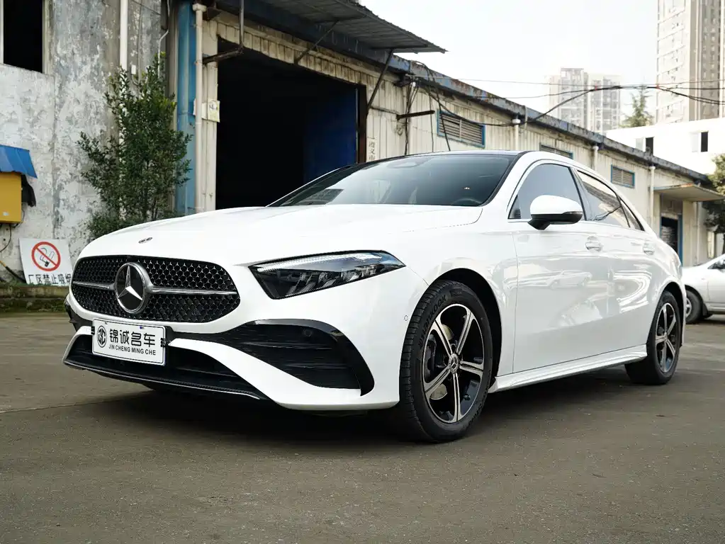Mercedes-Benz A-Класс 2023