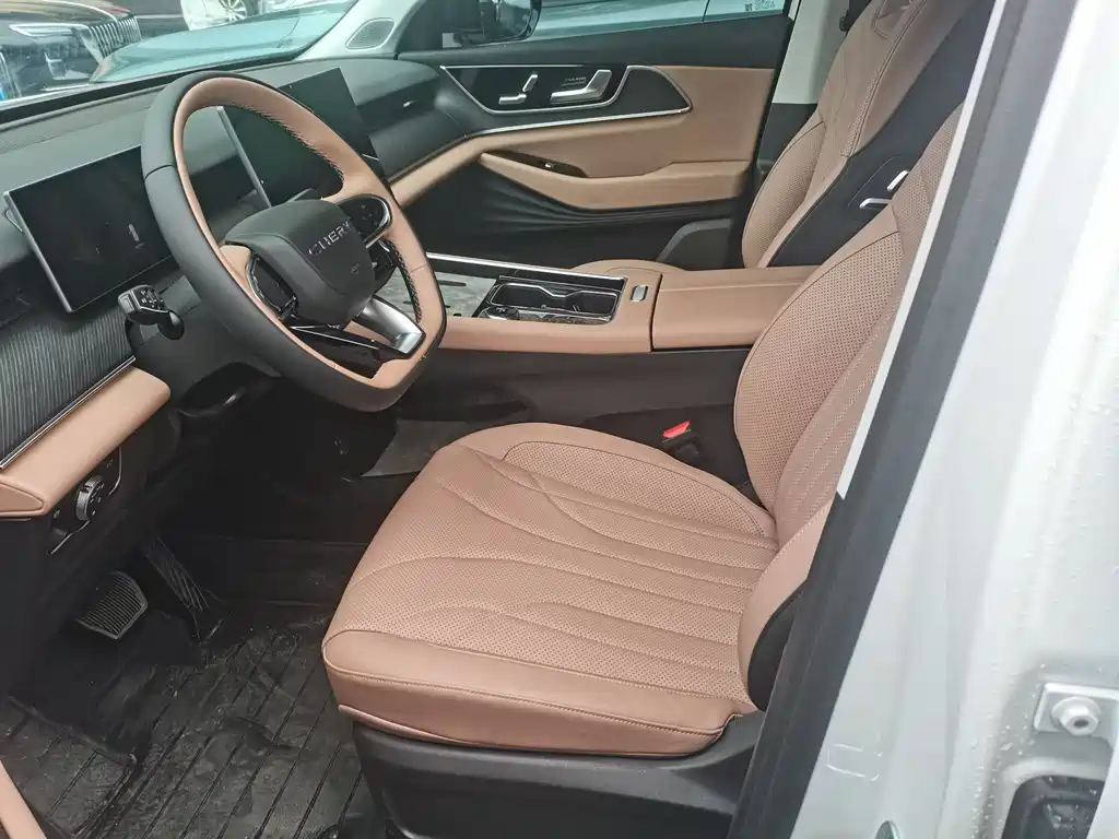 CHERY Tiggo 8L 2024