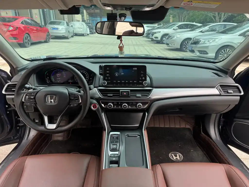 Honda Inspire 2021
