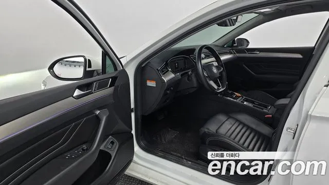 Volkswagen Passat 2022
