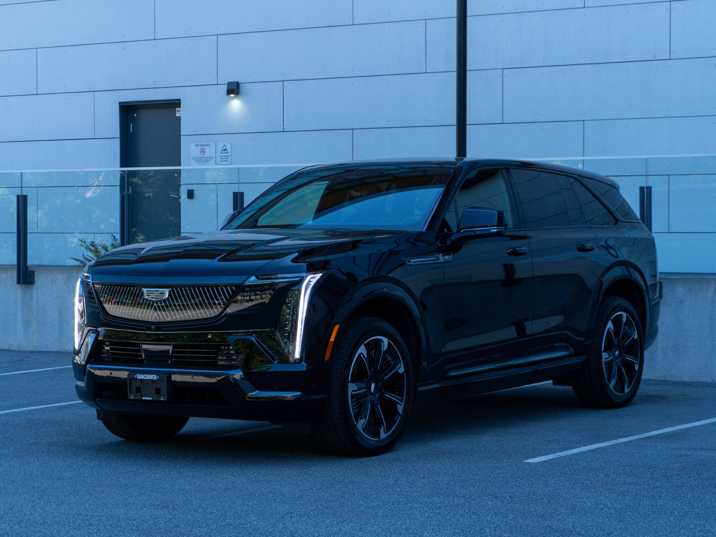 Cadillac Escalade iQ 2025
